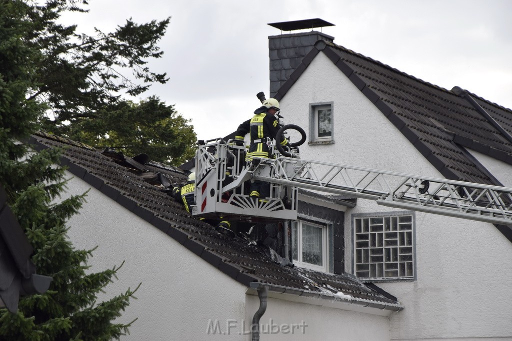 Feuer 2 Koeln Brueck Am Schildschen P30.JPG - Miklos Laubert